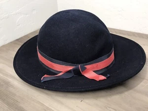 Vintage Bollman Hat Co Navy Blue Doeskin Felt Ladies Hat 100% Ribbon Bow USA - Picture 1 of 9