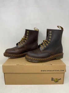 Dr. Martens Unisex 1460 8 Eye Leather Boot, Women: 5/ Men: 4, Crazy Horse Brown - Picture 1 of 6