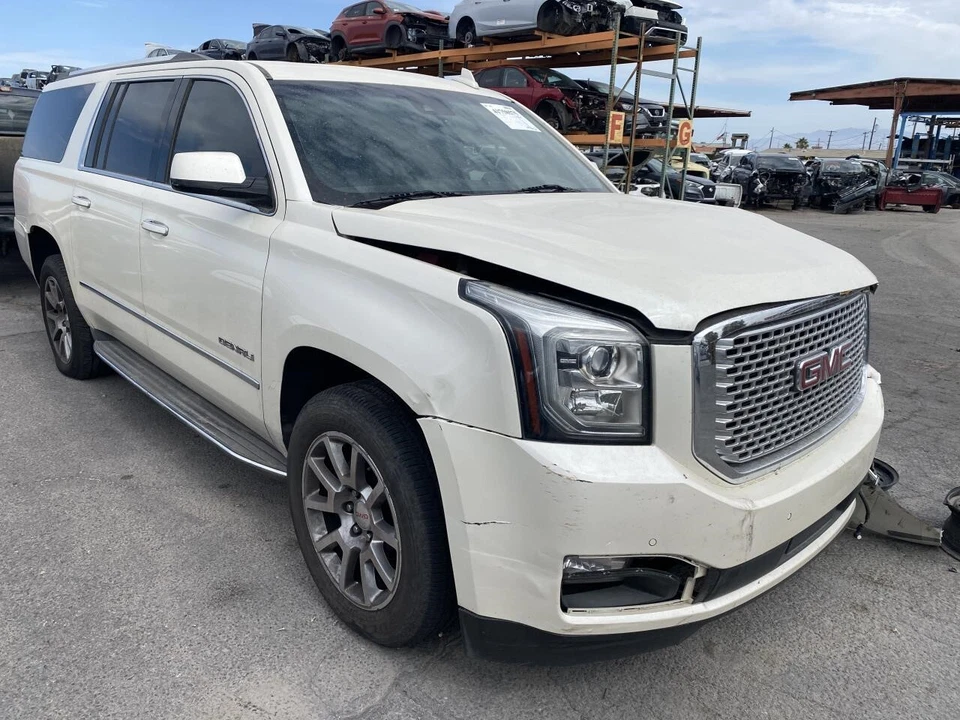 Módulo de control del motor usado (ECM) se adapta a: 2015 GMC Yukon XL 1500 control electrónico Foto 1 de 4