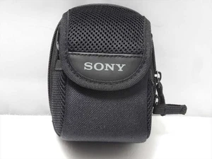 Étui pour appareil photo Cybershot Sony Lcs-Cfr authentique sans bandoulière expédition 290 yens 611 - Photo 1 sur 7
