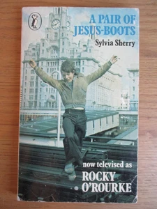 A Pair of Jesus Boots Sylvia Sherry Puffin Book 1975 Vintage Paperback - Picture 1 of 6