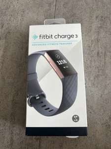 Fitbit Charge 3 Fitnesstracker, Grau/Rose Gold - Bild 1 von 8