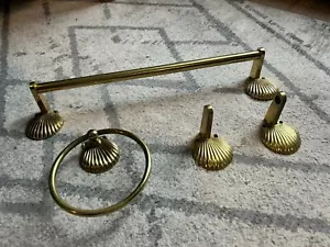 Vintage 1980s Bath Set Brass Clam Seashell Towel Ring, Towel Bar, TP Holder - Picture 1 of 13