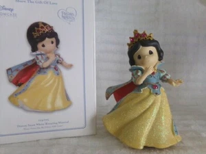 MOMENTI PREZIOSI DISNEY VETRINA COLLEZIONI FIGURINA MUSICALE ROTANTE NUOVA CON SCATOLA - Foto 1 di 8