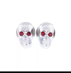 New Auto Drive Chrome Skull W/Jewel Eyes License Plate Fastener- Pack of 2 - Picture 1 of 7
