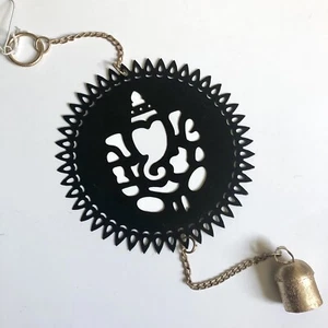 NUOVO! Carillon a vento GANESHA con ritaglio in metallo nero — commercio equo e solidale e artigianale in India - Foto 1 di 9