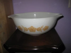 VINTAGE PYREX CINDERELLA BUTTERFLY GOLD 2.5 L Liter 443 NESTING MIXING BOWL - Picture 1 of 8