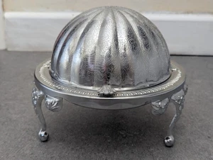 Vintage Silver Plate Roll Top Dome Butter/Caviar Dish with Glass Insert– England - Picture 1 of 24