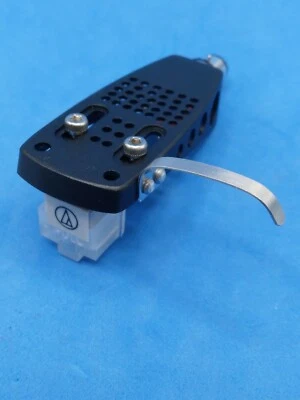 Cartucho Audio Technica AT3600L + aguja + HQ NEGRO CABEZAL GENÉRICO  Foto 1 de 4