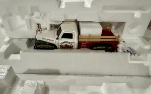 2000 Diecast FRANKLIN MINT CHRISTMAS TRUCK 1:24 NIB - Picture 1 of 5