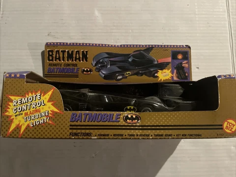 Rare BATMAN Remote Control BATMOBILE #4431 w/ Turbine Light 1989 Toy Biz NIB Cover