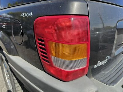 Used Left Tail Light Assembly fits: 1999 Jeep Grand cherokee Left Grade A Foto 1 de 4