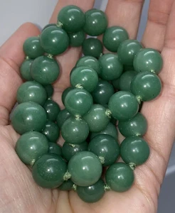 ESTATE Chinese Export Green Jade Silver Filigree Clasp Hand Knotted Necklace - Picture 1 of 7
