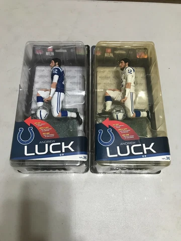ANDREW LUCK McFARLANE TOYS NFL 36 BLUE JERSEY & WHITE JERSEY VARIANT #0424/1000 Cover