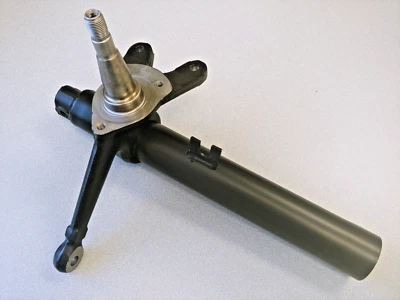 VERY NICELY RESTORED ORIGINAL PORSCHE 914 LEFT FRONT STRUT HOUSING 1972-76 - Image 1 of 4