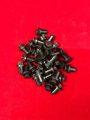 Set of 25: Bumper Fender Engine Cover Push Clips For Subaru 90914-0007 - Image 1 of 2