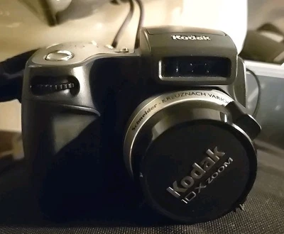 Kodak EasyShare DX6490 4.0MP Digital Camera - Black, UNTESTED - Image 1 of 4