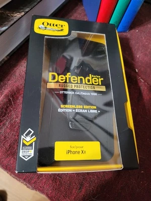 New OtterBox Defender Apple iPhone XR Rugged Phone **CLIP ONLY** SEE PICTURES - Image 1 of 4