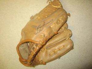 VINTAGE ERNIE BANKS GF-60 CHILDS BASEBALL GLOVE RHT MEDALIST GLADIATOR - Picture 1 of 14