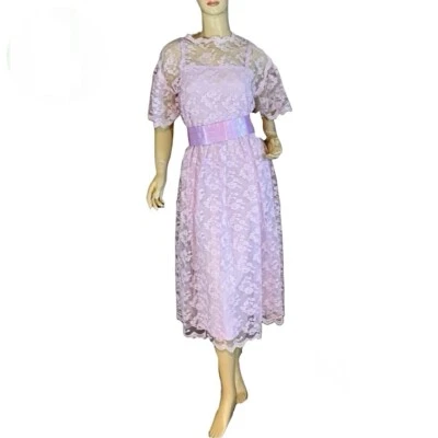 Vestido de fiesta vintage años 60 lavanda púrpura encaje floral con deslizamiento talla Appx mediana Foto 1 de 4