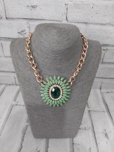 Green Resin Crystal & Rhinestone Statement Chunky Flower Costume Jewellery - Picture 1 of 10