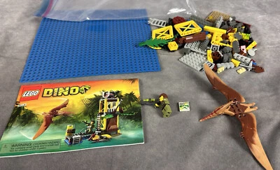 Lego 5883 Tower Takedown - 2012 Dino - 99 % Complete With Instructions No Box - Image 1 of 4