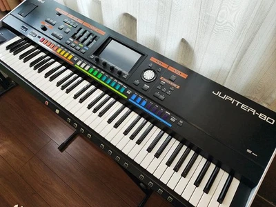 Roland Jupiter-80 Super Jupiter Keyboard Synthesizer Beautiful Condition 1-Owner - Image 1 of 4
