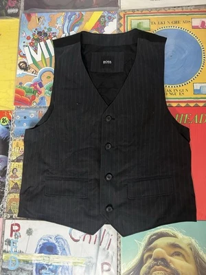 Hugo Boss Navy Pin Stripe Waistcoat Size 40” Chest - Image 1 of 4