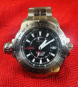 Seiko SLT095 Milemarker Perpetual Calendar Watch 8F56-0040 NOS Compass Made 2005 - Picture 1 of 14