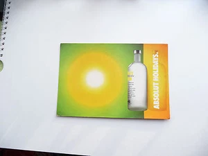 Absolut Vodka Holidays postal Citron usada rara publicidad amarillo verde - Imagen 1 de 2