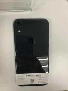 Apple iPhone XR - 64GB - White (Unlocked ) A1984 (CDMA + GSM) - Picture 1 of 2