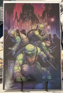 TMNT Teenage Mutant Ninja Turtles #148 Siya Oum Foil Virgin Variant LTD 500 - Picture 1 of 1