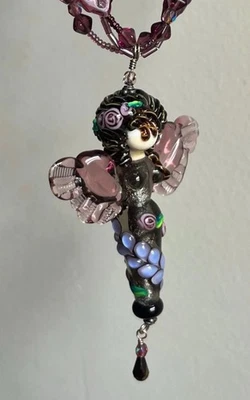 Precioso Collar Hecho a Mano con Cuentas de Vidrio Murano Ángel Sirena Malva/Rosa Rubor Foto 1 de 4
