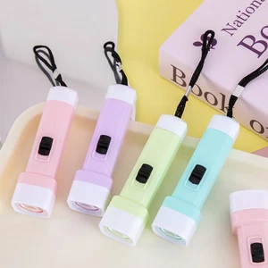 12/24 Stück LED Mini Taschenlampen - Party Gastgeschenke für Kinder, Hochzeiten & Urlaub - Bild 1 von 8