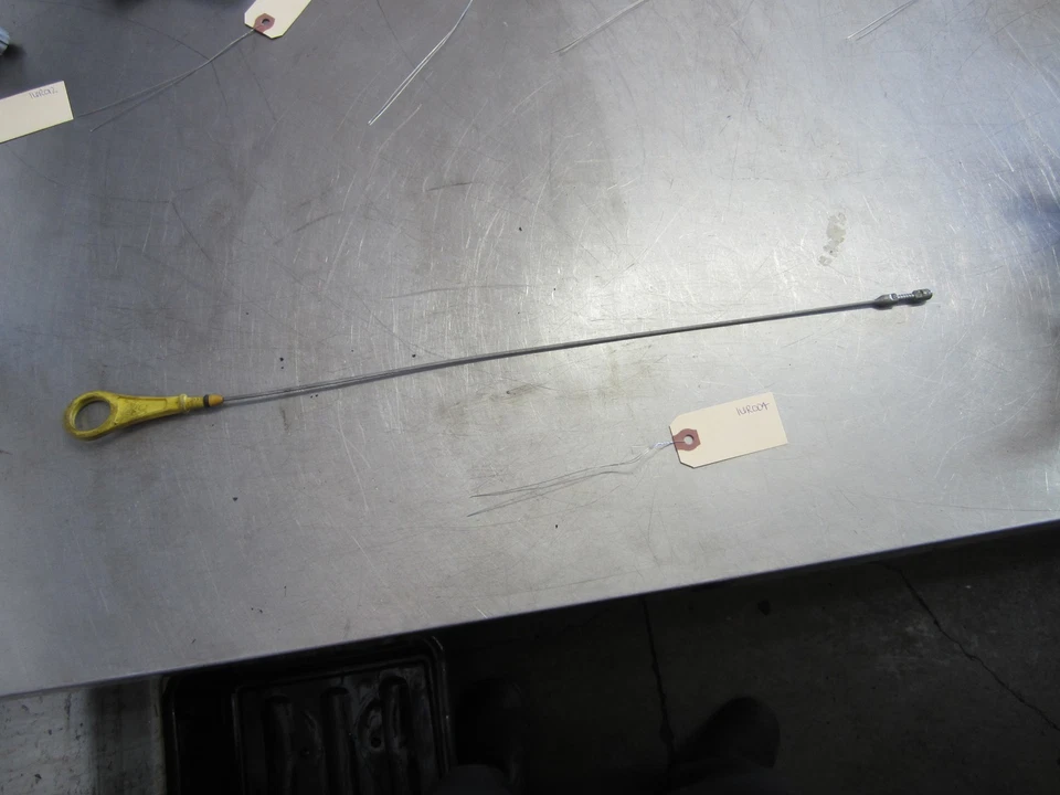 Varilla de medición de aceite de motor para Ford Fusion 1.5 14-15 Foto 1 de 4