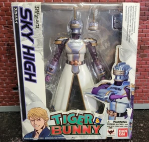 SH Figuarts Tiger & Bunny Sky High figure - Picture 1 of 5