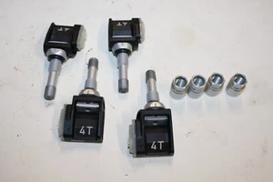 Complete Set of 4 Genuine OEM GM Trailering Tire Pressure Sensors 84152501 - Picture 1 of 7