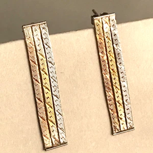 *Vintage Italian Sterling Silver Three Tones Etched Three Strips Earrings - Picture 1 of 3