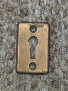 Antique Brass Key Hole Cover Escutcheon #825 - Picture 1 of 8