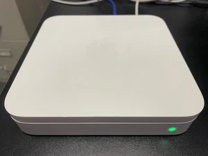 APPLE Wireless AirPort Extreme A1354 Wi-Fi Router Base Station Extreme - Tested - Picture 1 of 3