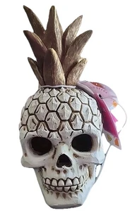 Summerween Resin Skull Light Up Pineapple Table Decor Skull Halloween Spooky - Picture 1 of 4