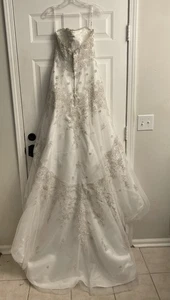 Mon Cheri Spitze Meerjungfrau Brautkleid, mit Schleppe & Schleier Gr. 4 weiß -muss gereinigt werden- - Bild 1 von 24