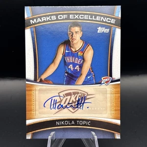 Nikola Topic 2025-26 Topps Flagship Marks of Excellence Auto #ME-NT Pack Fresh - Bild 1 von 2