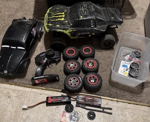 Traxxas Slash VXL 1/10 RTR 4X4 Brushless RC Truck Monster Body VW Upgrades Batte - Picture 1 of 24