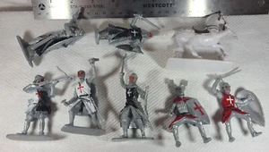 Plastic Copies of King & Country Knights Horse Crusaders lot of 8 - Picture 1 of 9