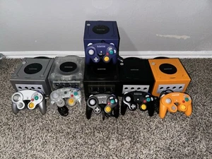 GameCube Konsole Konvolut verschiedene Farben - Bild 1 von 36