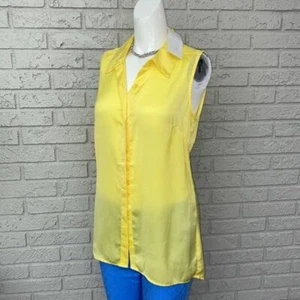 Camisa G by Giuliana Rancic Amarilla Satén Sin Mangas Abotonada Talla M Nueva con Etiquetas - Imagen 1 de 12