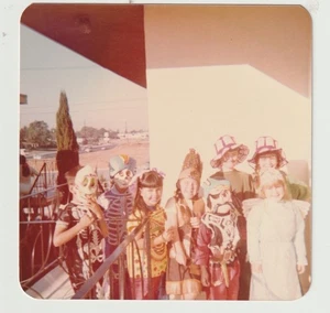 VINTAGE SNAPSHOT: KIDS in SKELETON, PIRATE, NATIVE AMERICAN HALLOWEEN COSTUMES - Picture 1 of 1