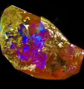 Schönes natürliches rohes äthiopisches Kristallpräparat großer bunter Edelsteinqualität - Bild 1 von 6