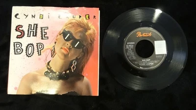 CYNDI LAUPER-1 - 45 RPM + PICTURE SLEEVE She BOP / Witness Mint-  - Image 1 of 2